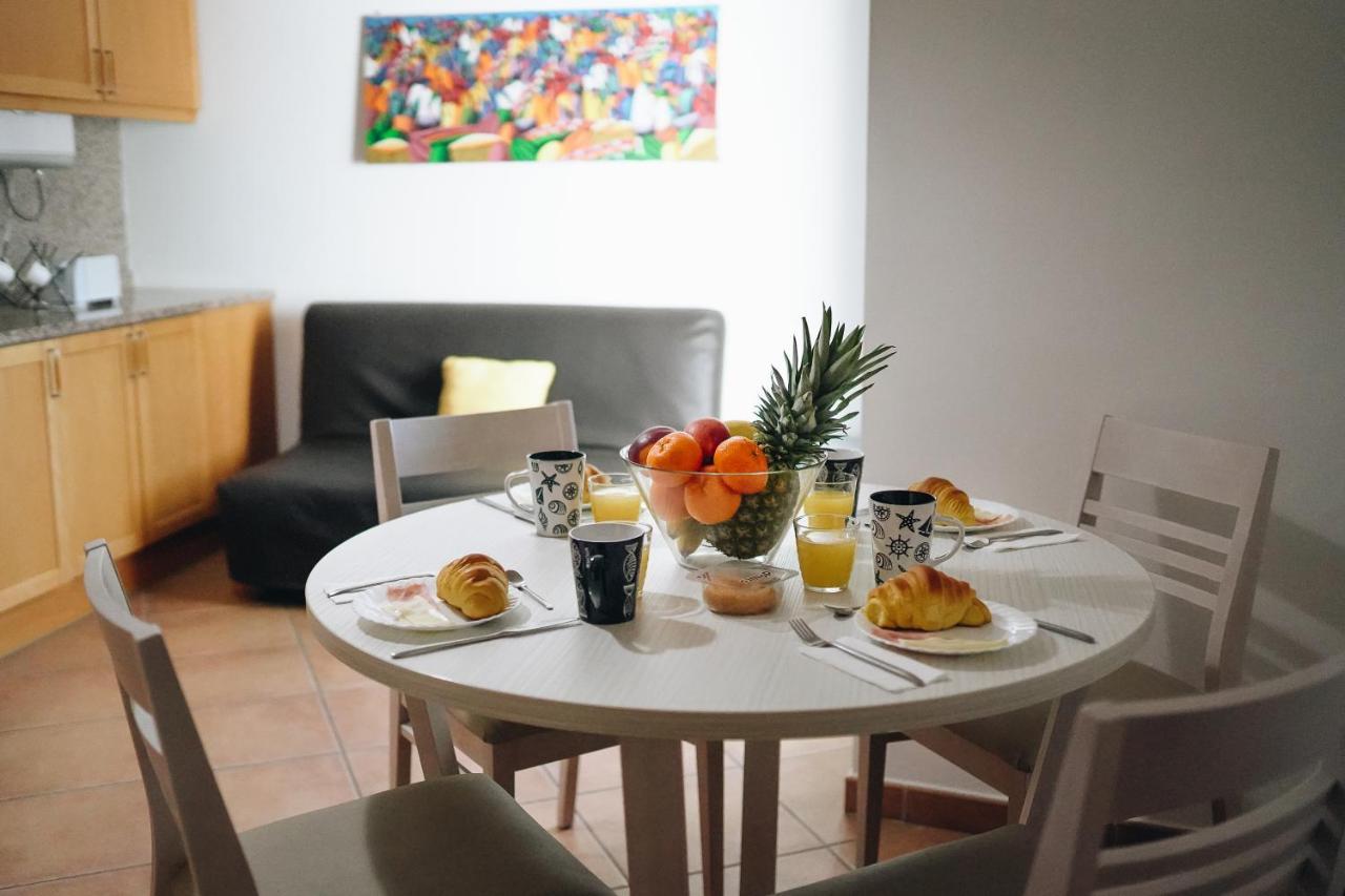 Wonderful Flats With Pool By Host Wise Appartement Albufeira Buitenkant foto
