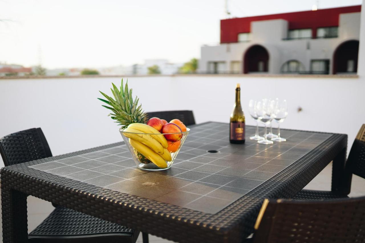 Wonderful Flats With Pool By Host Wise Appartement Albufeira Buitenkant foto